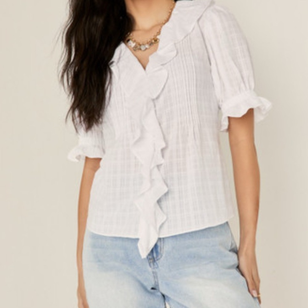 Francesca's Kirsten 100% cotton White Ruffle Blouse Top Size M